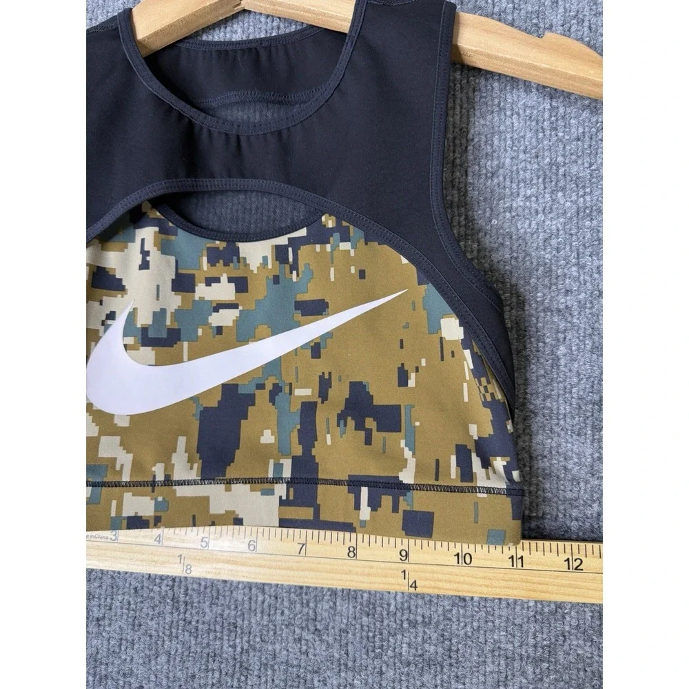 Nike Women's XS Digital Camo Sports Bra Mesh‎ Racerback Medium Support